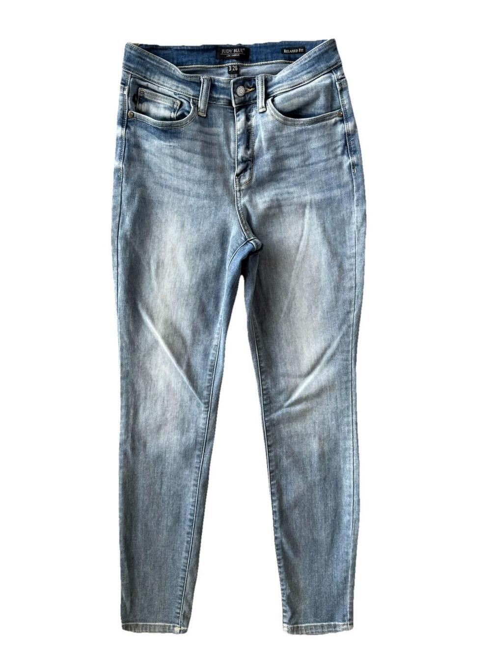 Judy Blue JB82336LT Relaxed Fit Skinny Jeans Womens 3/26 Light Wash Stretch